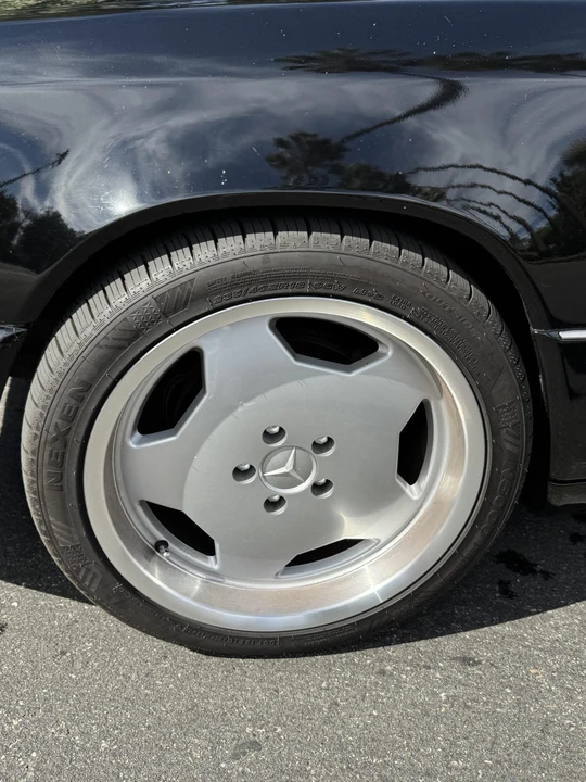 1991 Mercedes-Benz W124 E-Class - Image 24 of 31