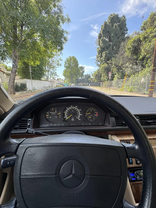 1991 Mercedes-Benz W124 E-Class - Image 31 of 31