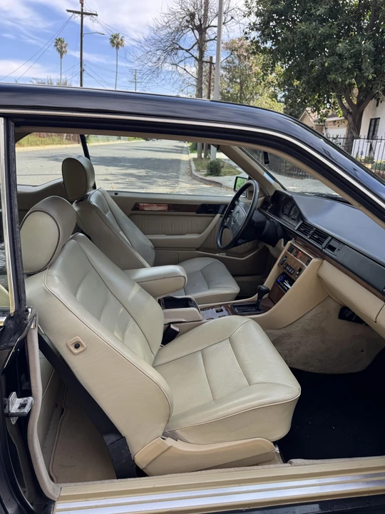 1991 Mercedes-Benz W124 E-Class - Image 28 of 31
