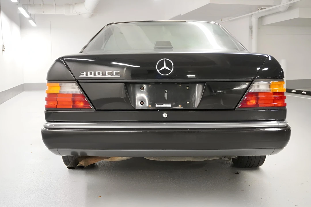 1991 Mercedes-Benz W124 E-Class - Image 10 of 31