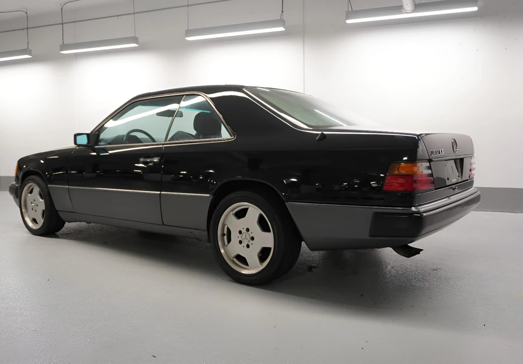 1991 Mercedes-Benz W124 E-Class - Image 9 of 31