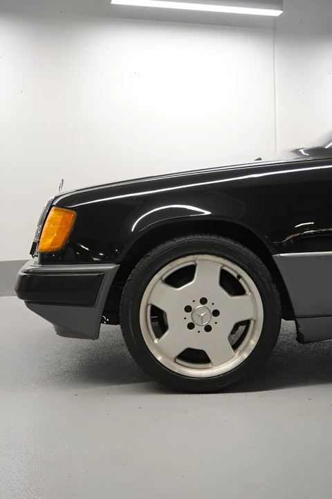 1991 Mercedes-Benz W124 E-Class - Image 28 of 31