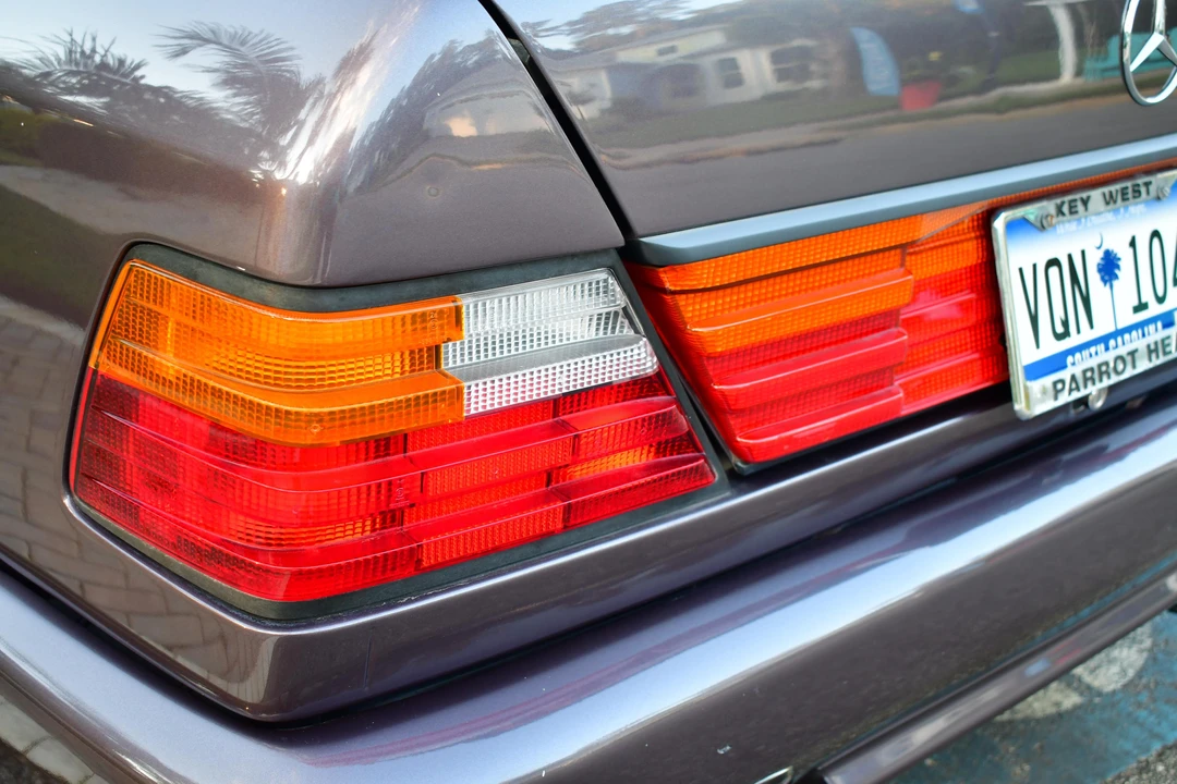 1991 Mercedes-Benz W124 E-Class - Image 18 of 31
