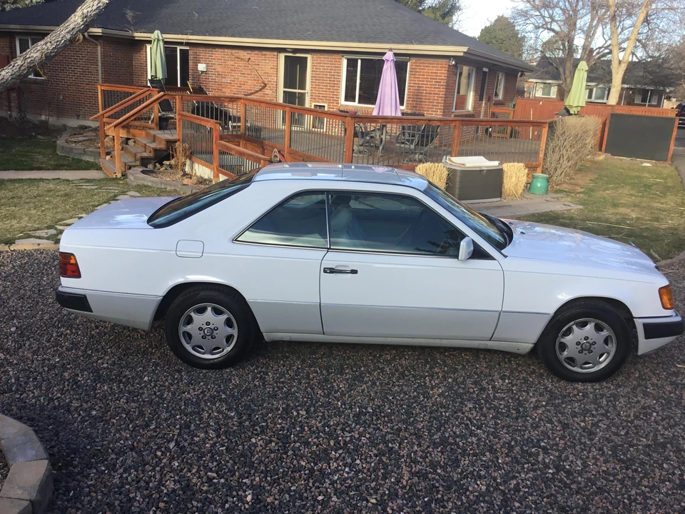 1991 Mercedes-Benz W124 E-Class - Image 9 of 31