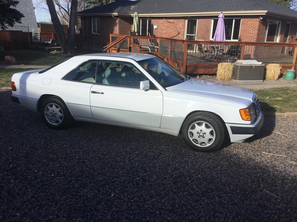 1991 Mercedes-Benz W124 E-Class - Image 10 of 31
