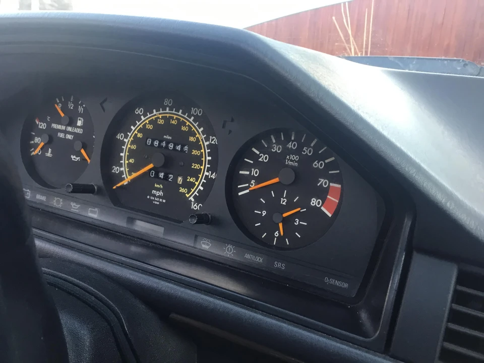 1991 Mercedes-Benz W124 E-Class - Image 30 of 31