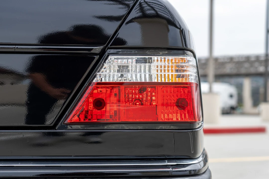1991 Mercedes-Benz W124 E-Class - Image 29 of 31