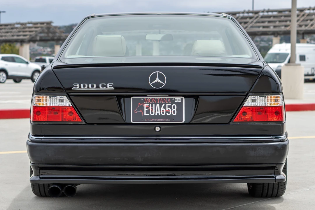 1991 Mercedes-Benz W124 E-Class - Image 10 of 31