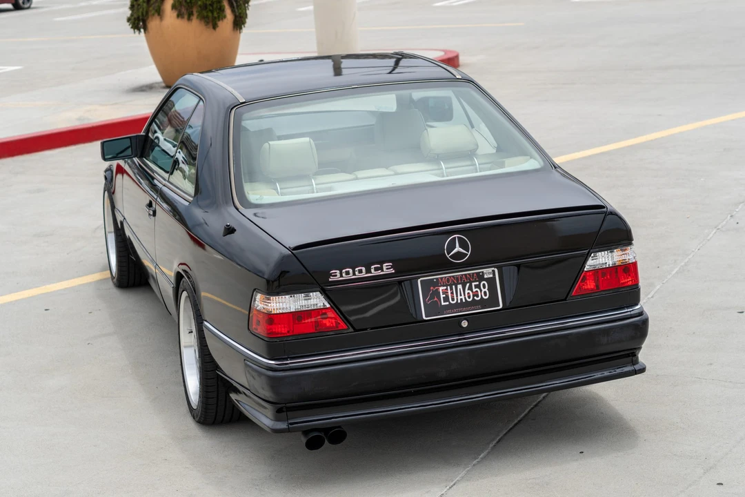 1991 Mercedes-Benz W124 E-Class - Image 9 of 31