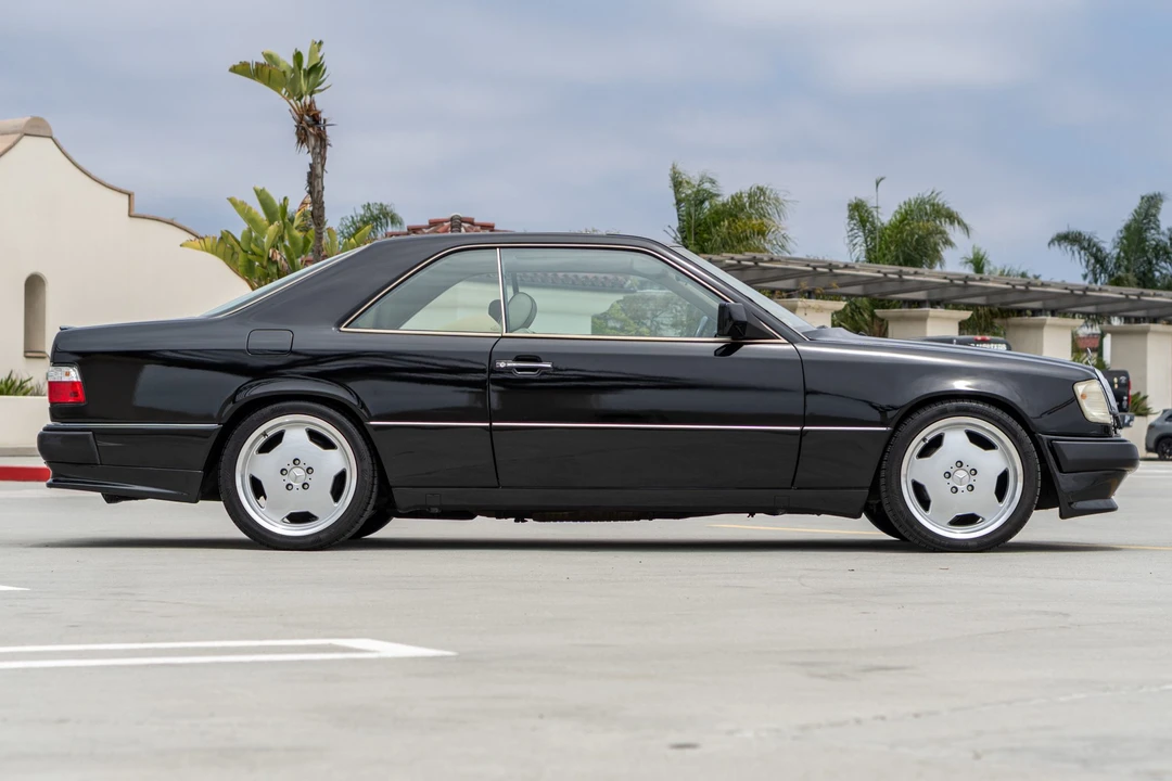 1991 Mercedes-Benz W124 E-Class - Image 13 of 31