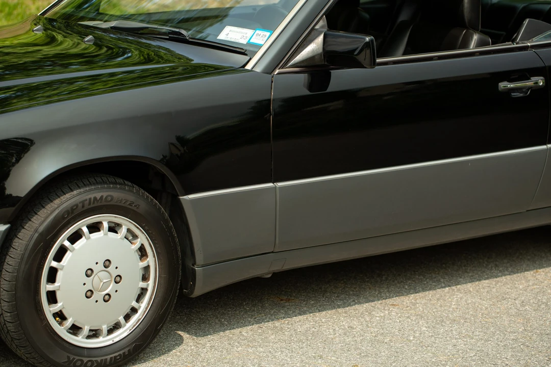 1991 Mercedes-Benz W124 E-Class - Image 26 of 31