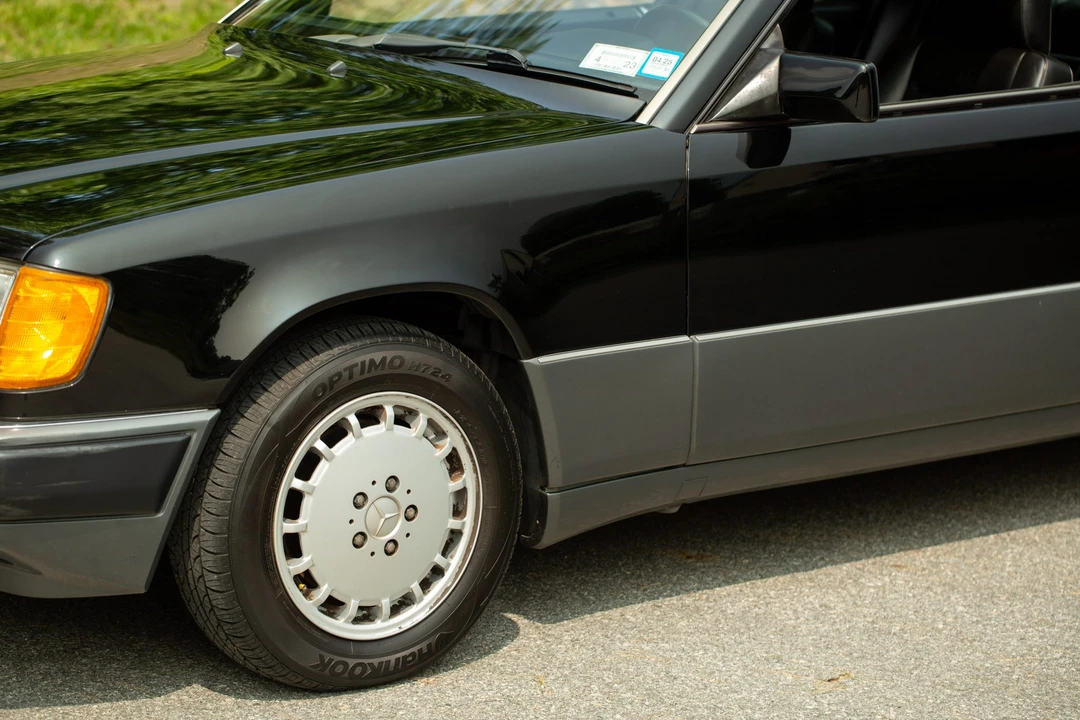 1991 Mercedes-Benz W124 E-Class - Image 27 of 31