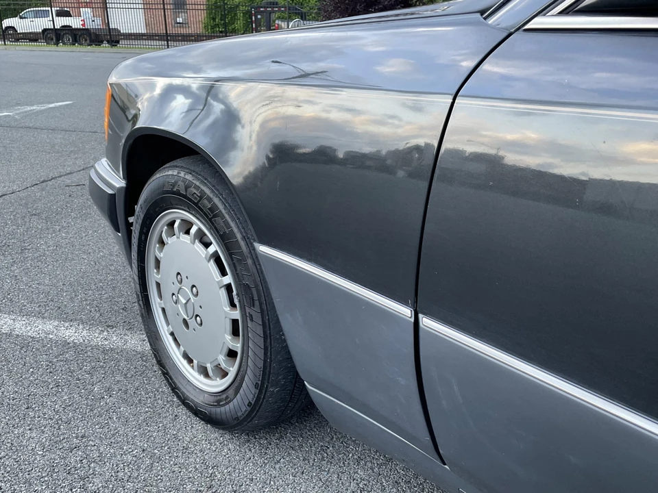 1991 Mercedes-Benz W124 E-Class - Image 25 of 31