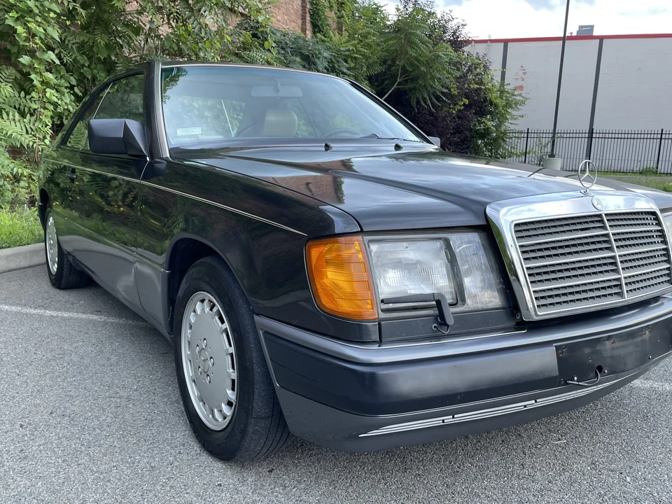 1991 Mercedes-Benz W124 E-Class - Image 11 of 31