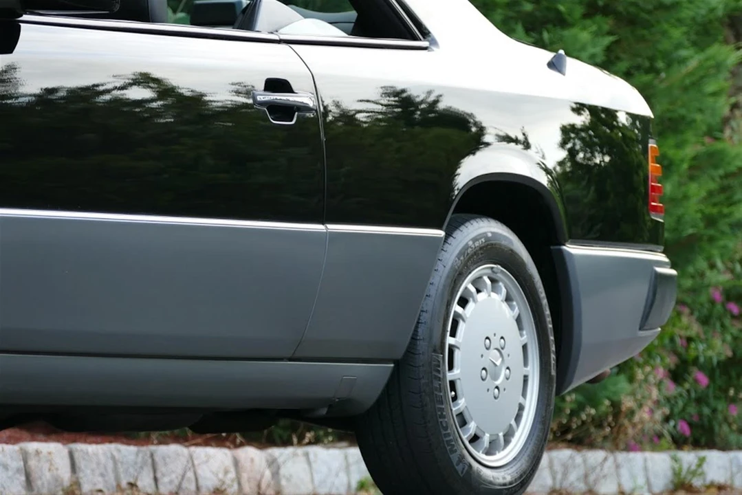 1991 Mercedes-Benz W124 E-Class - Image 30 of 31