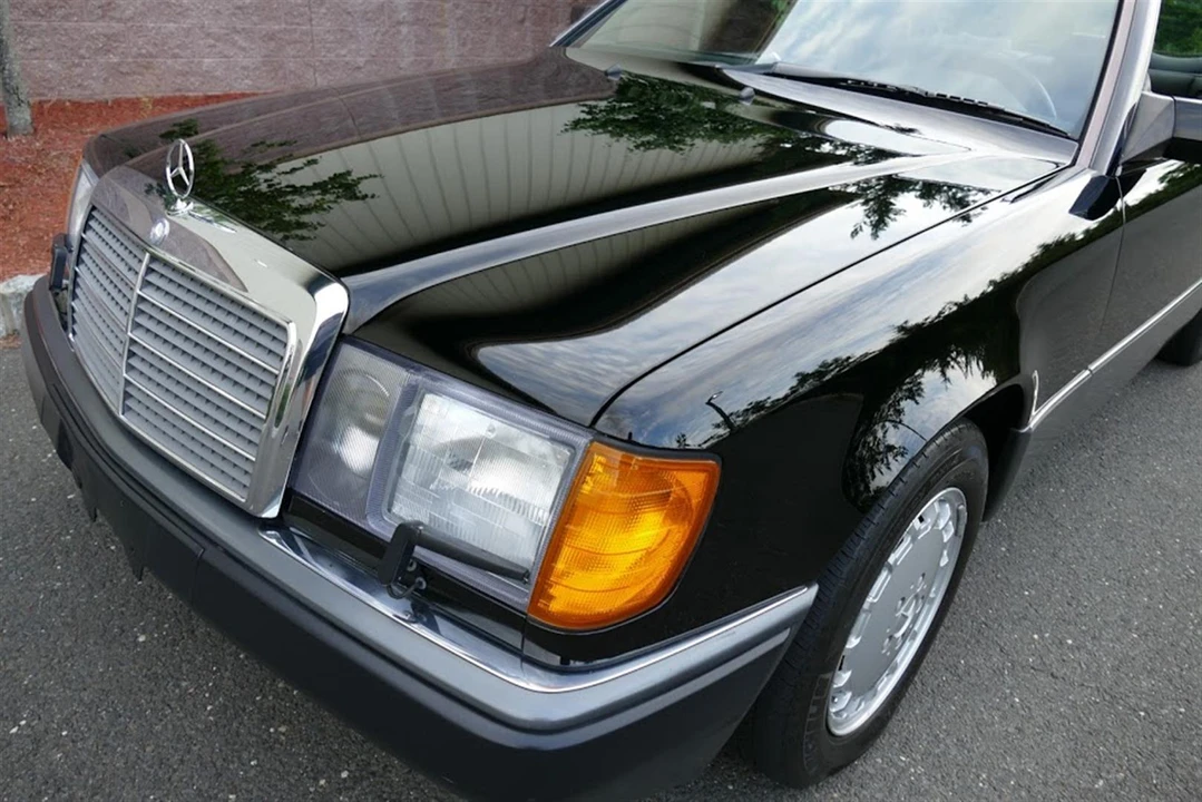 1991 Mercedes-Benz W124 E-Class - Image 25 of 31