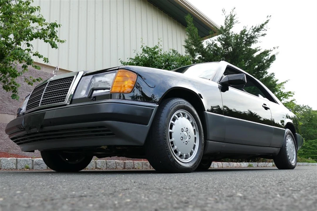 1991 Mercedes-Benz W124 E-Class - Image 4 of 31