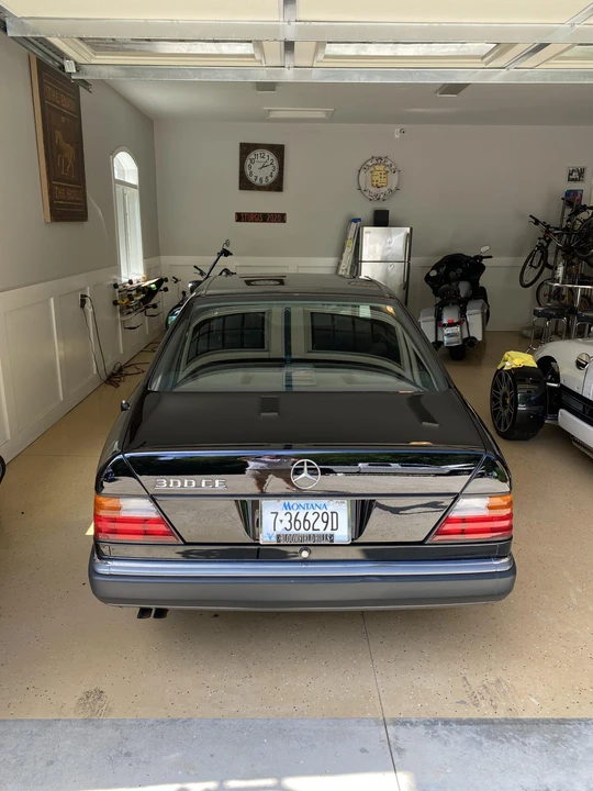 1991 Mercedes-Benz W124 E-Class - Image 17 of 31
