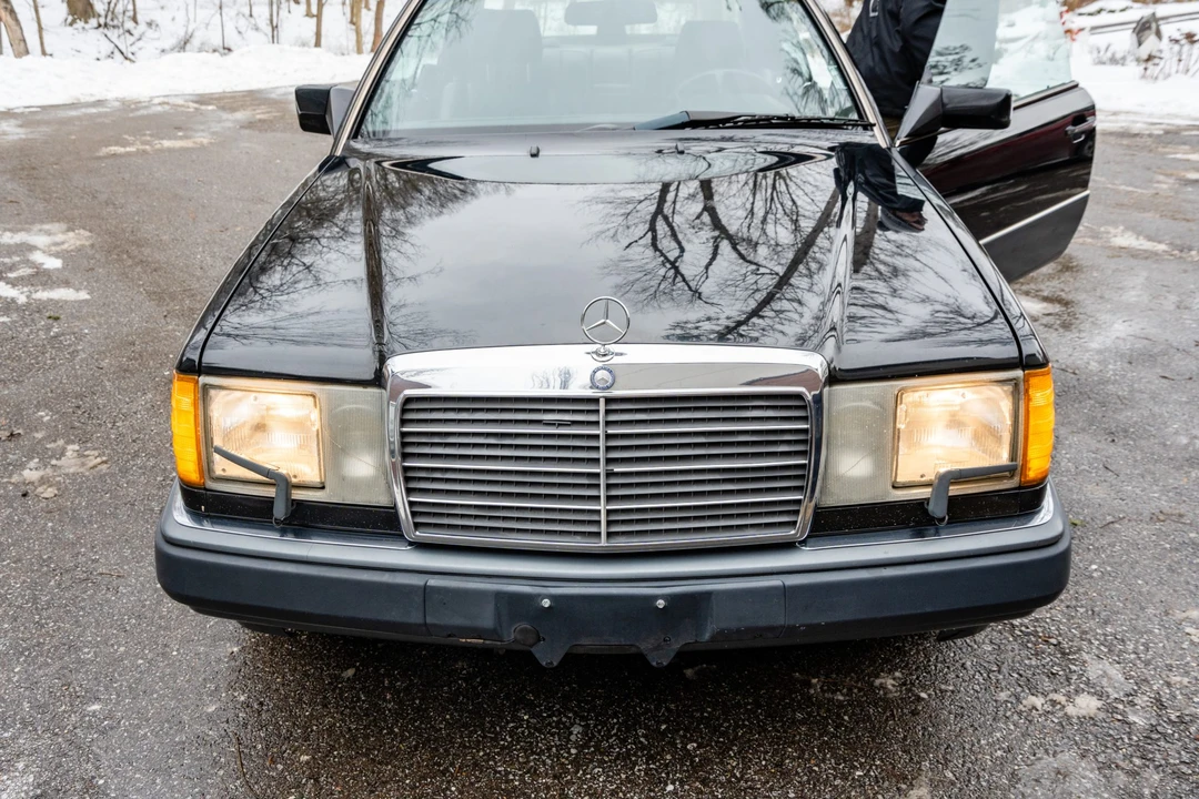 1991 Mercedes-Benz W124 E-Class - Image 10 of 31