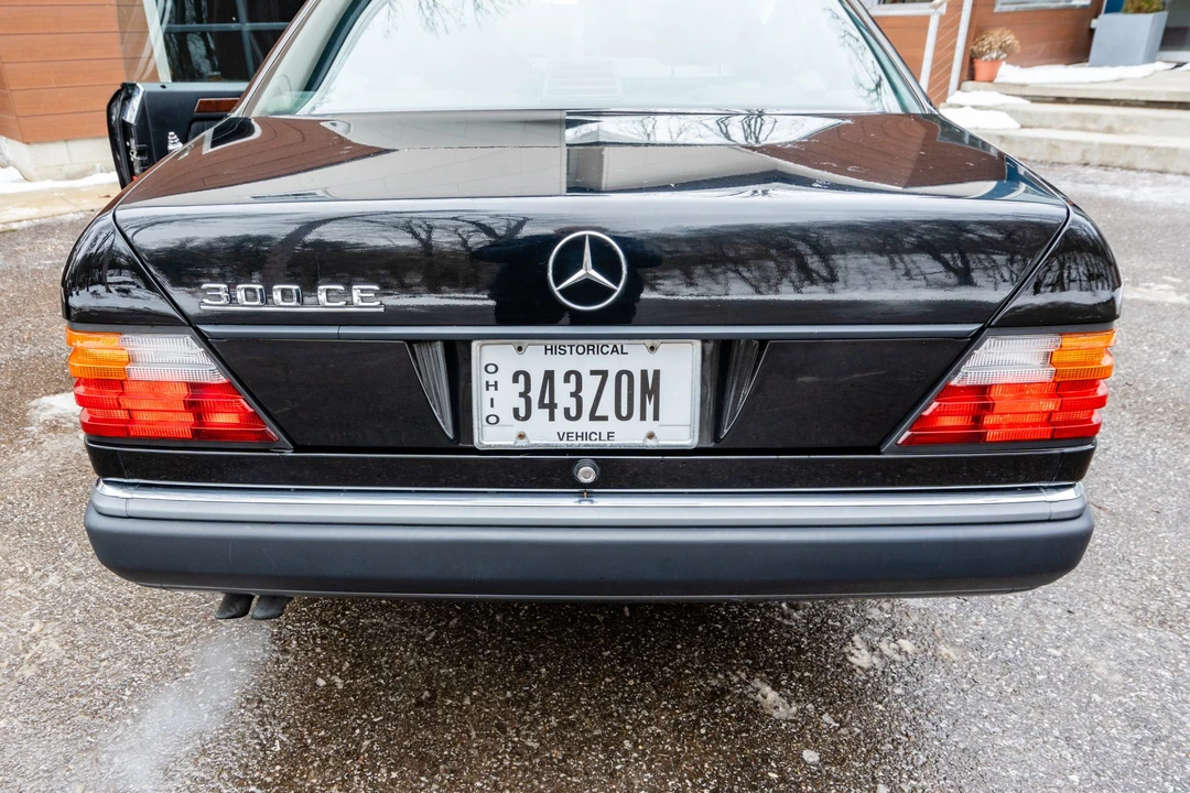 1991 Mercedes-Benz W124 E-Class - Image 15 of 31