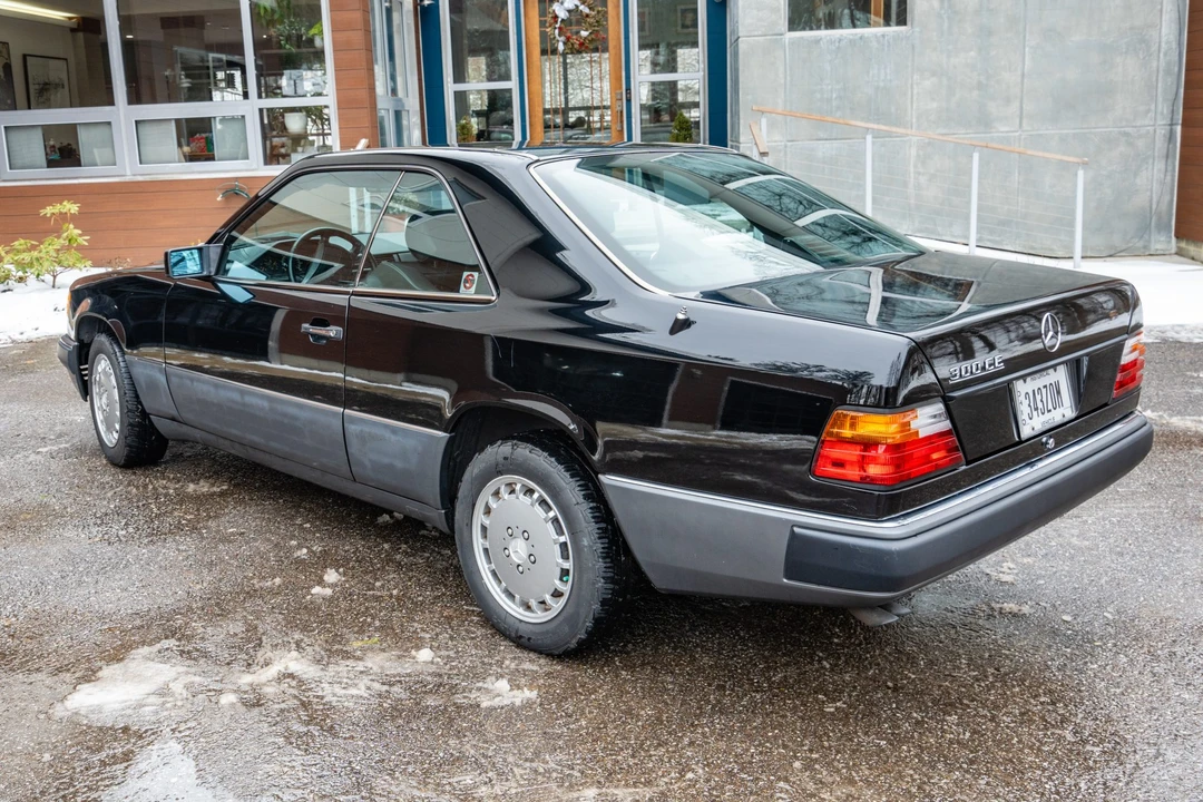 1991 Mercedes-Benz W124 E-Class - Image 8 of 31