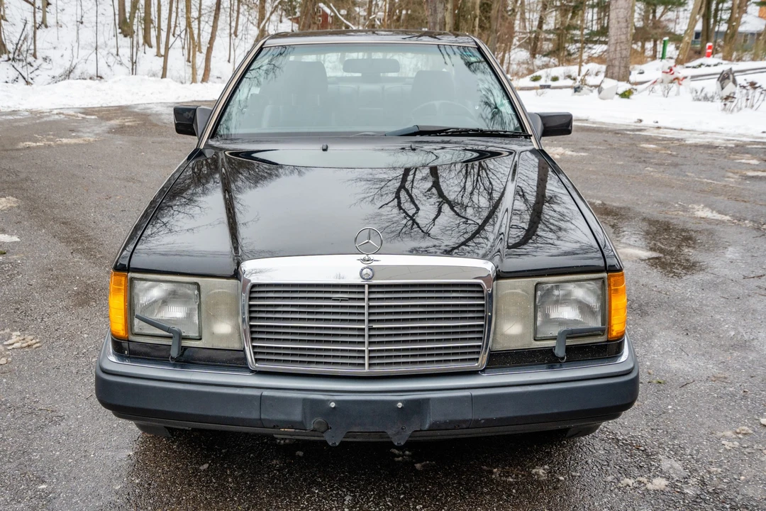 1991 Mercedes-Benz W124 E-Class - Image 3 of 31