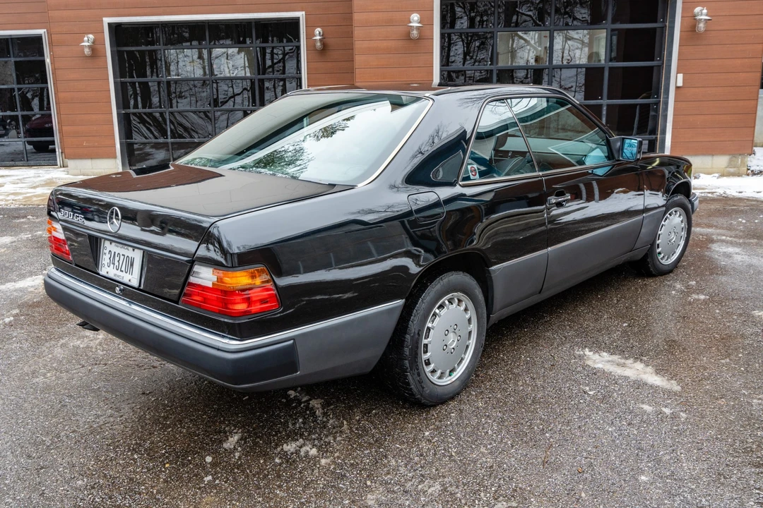 1991 Mercedes-Benz W124 E-Class - Image 6 of 31