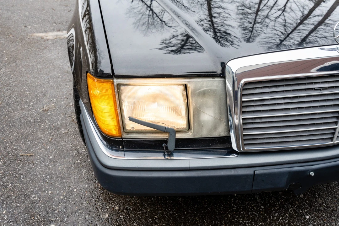 1991 Mercedes-Benz W124 E-Class - Image 12 of 31