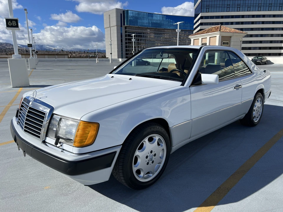 1991 Mercedes-Benz W124 E-Class - Image 4 of 31