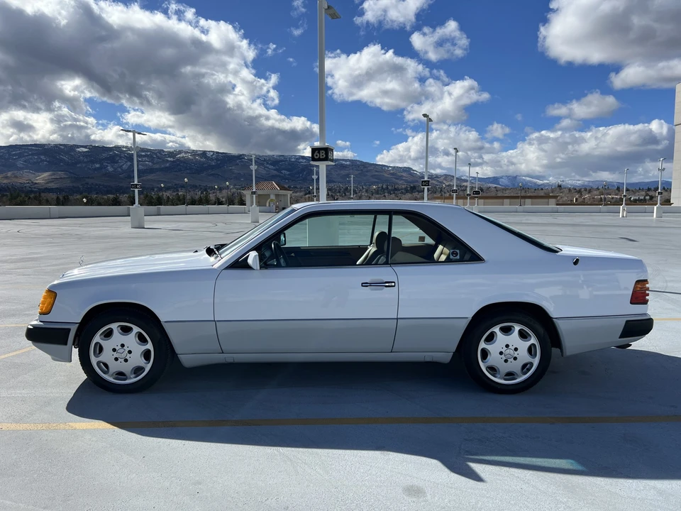 1991 Mercedes-Benz W124 E-Class - Image 25 of 31