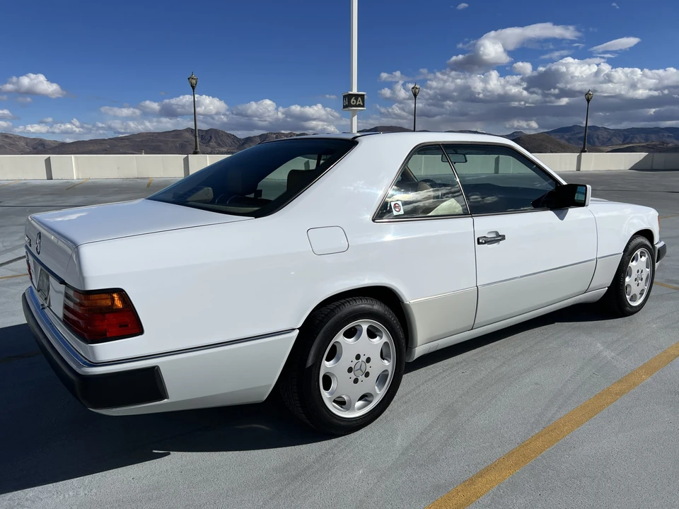 1991 Mercedes-Benz W124 E-Class - Image 13 of 31