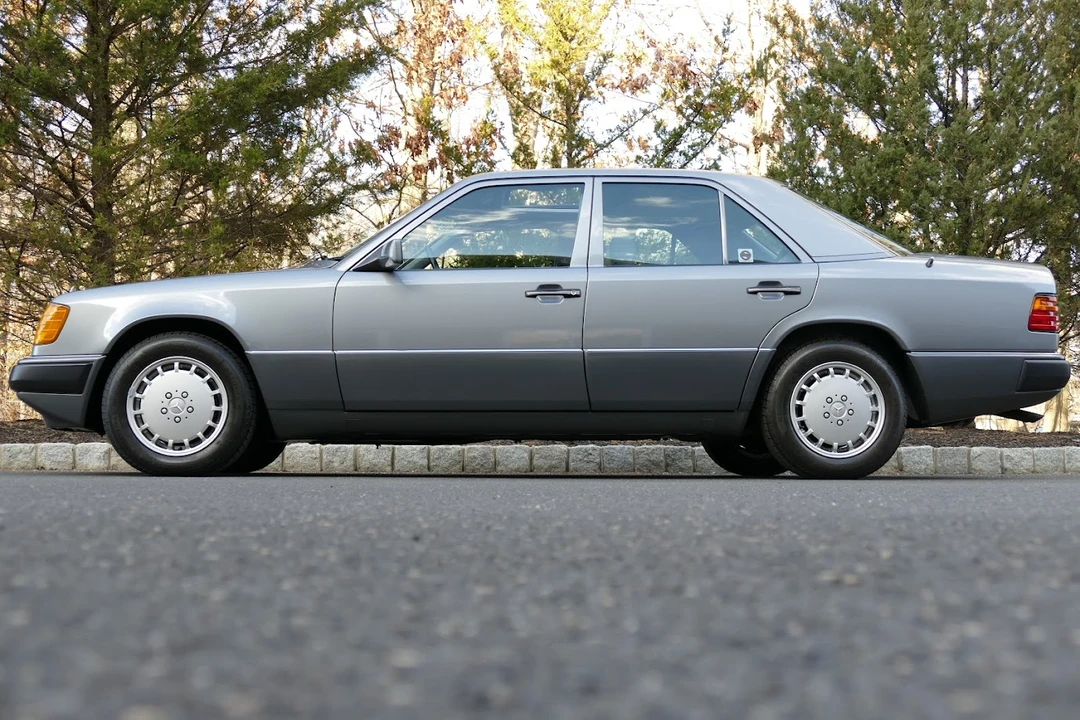 1991 Mercedes-Benz W124 E-Class - Image 6 of 31