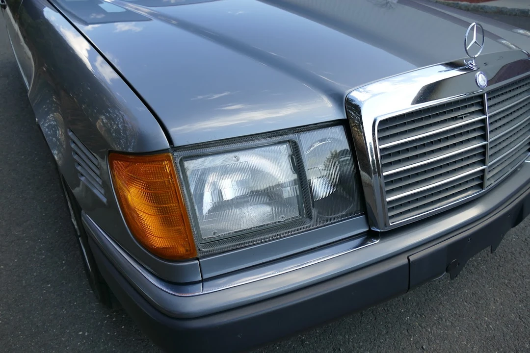 1991 Mercedes-Benz W124 E-Class - Image 28 of 31
