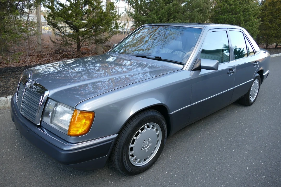 1991 Mercedes-Benz W124 E-Class - Image 3 of 31