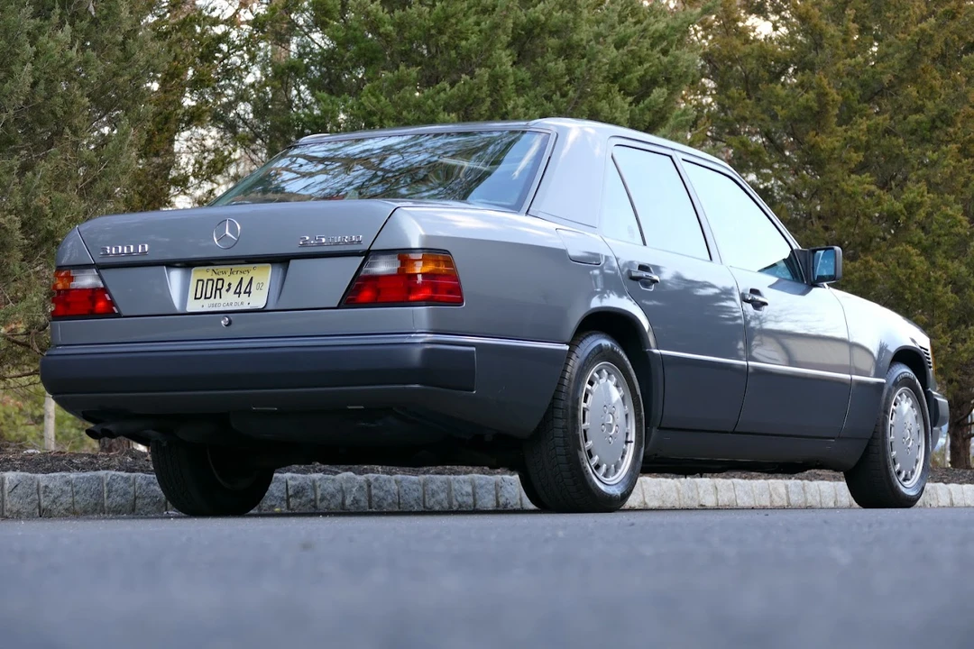 1991 Mercedes-Benz W124 E-Class - Image 10 of 31