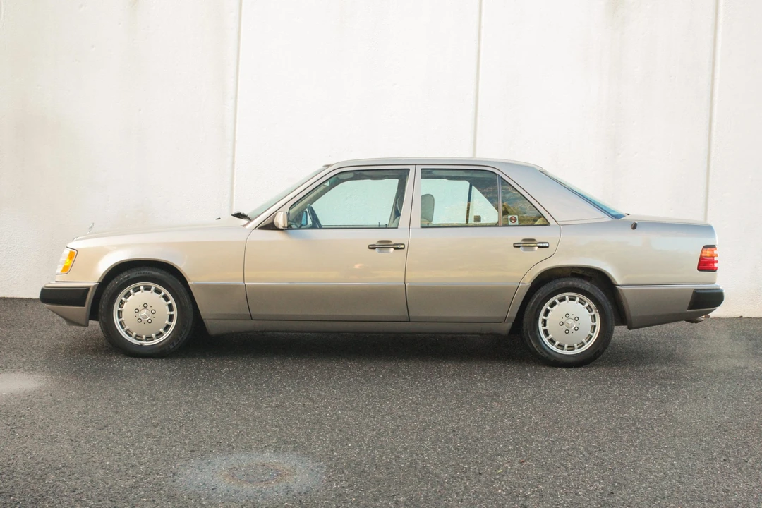 1991 Mercedes-Benz W124 E-Class - Image 5 of 31