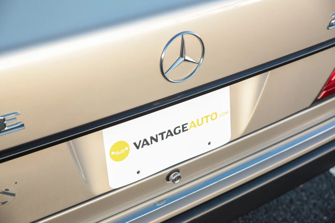 1991 Mercedes-Benz W124 E-Class - Image 25 of 31