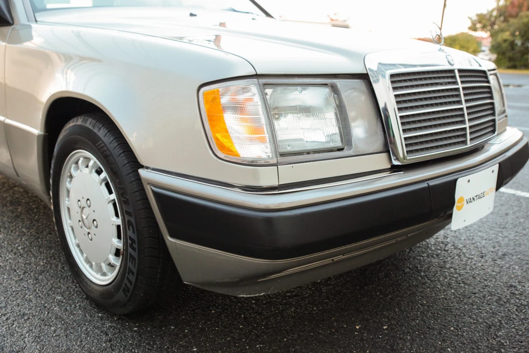 1991 Mercedes-Benz W124 E-Class - Image 19 of 31