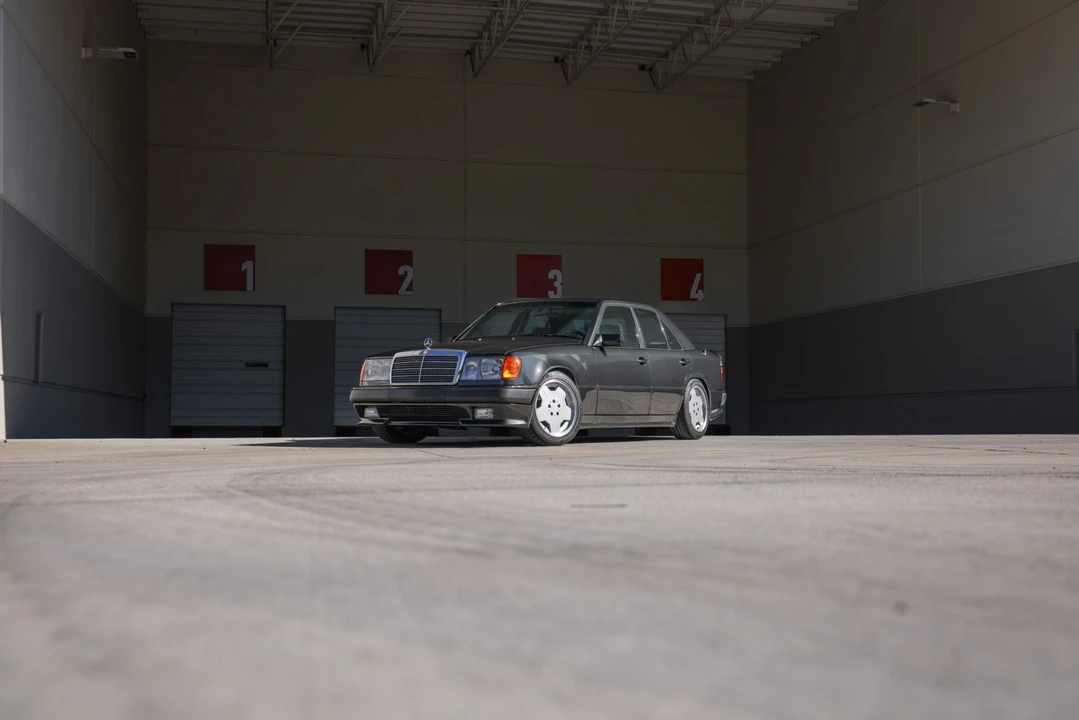 1991 Mercedes-Benz W124 E-Class - Image 9 of 31