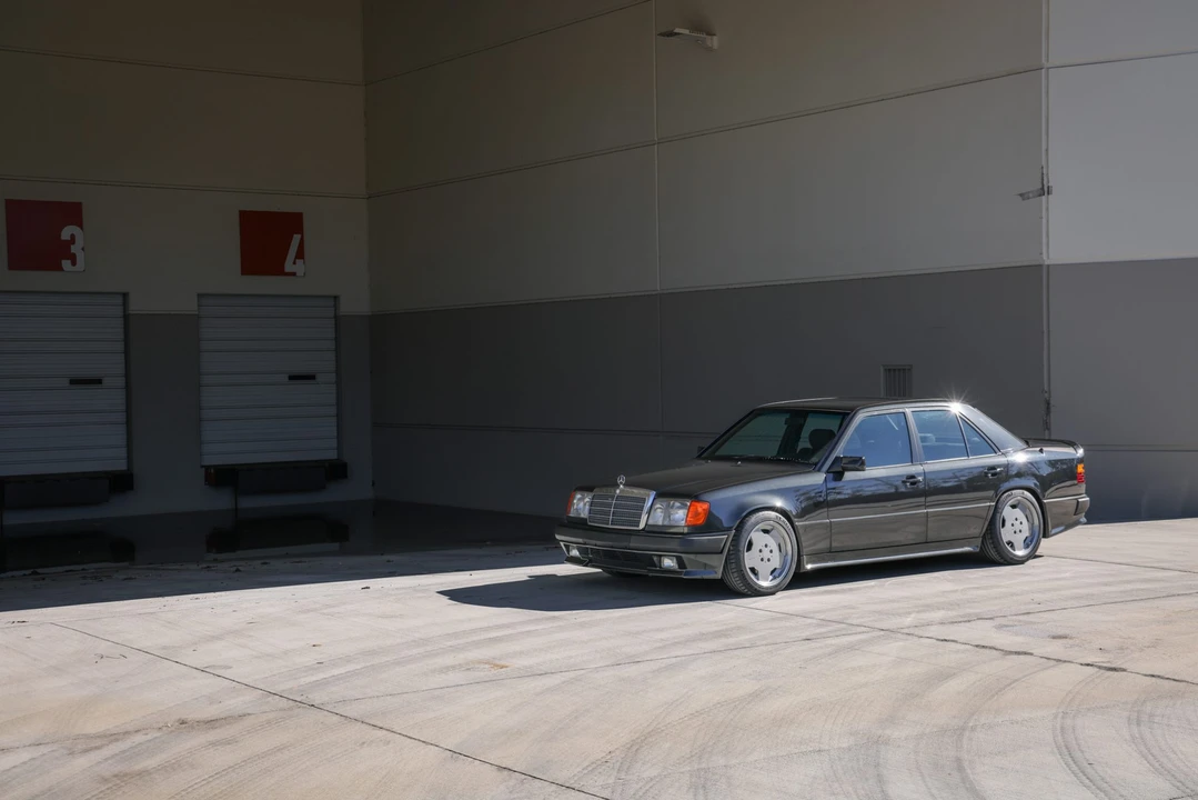 1991 Mercedes-Benz W124 E-Class - Image 11 of 31
