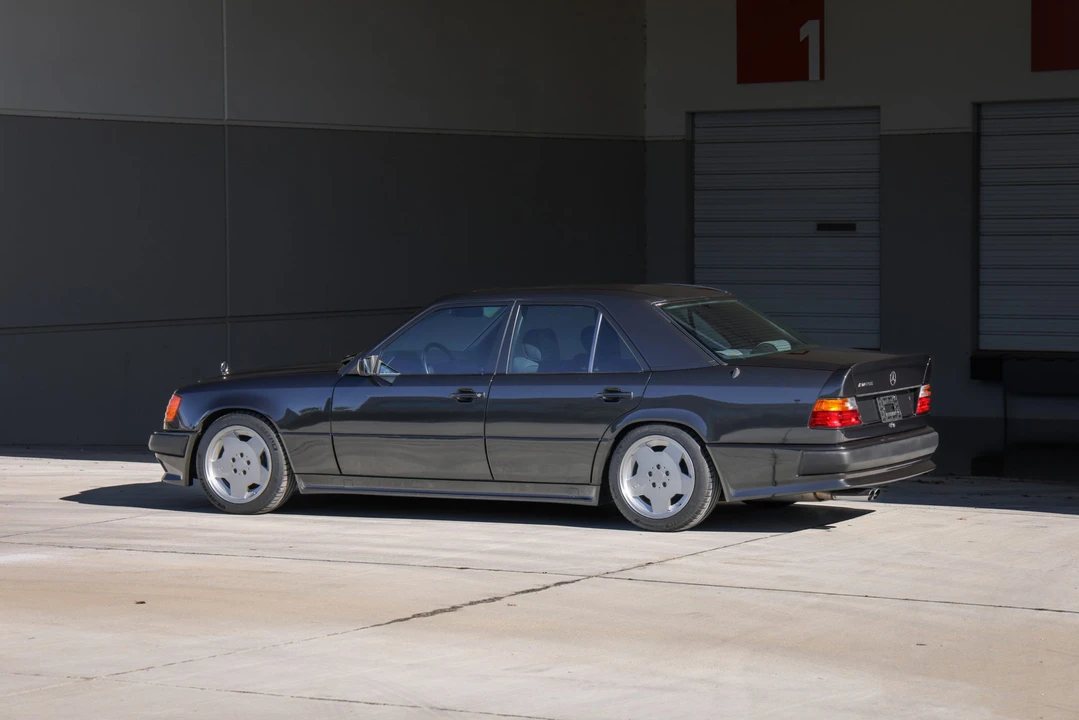 1991 Mercedes-Benz W124 E-Class - Image 14 of 31
