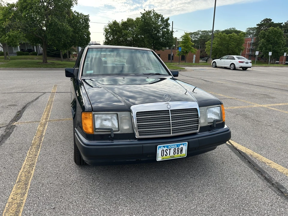 1991 Mercedes-Benz W124 E-Class - Image 6 of 31