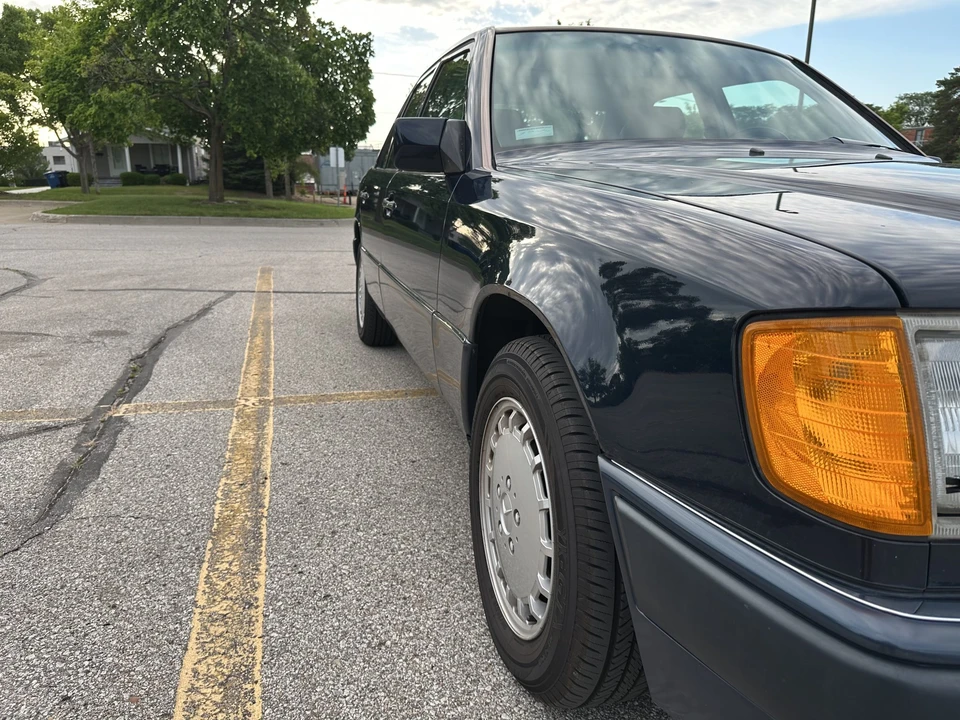 1991 Mercedes-Benz W124 E-Class - Image 20 of 31