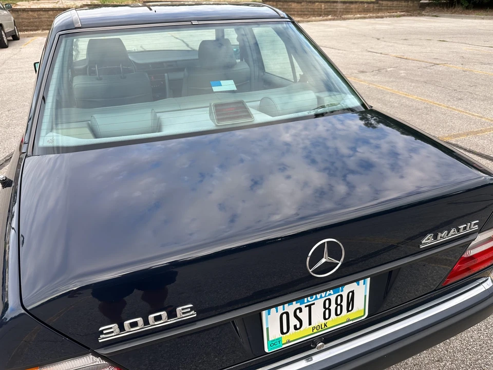 1991 Mercedes-Benz W124 E-Class - Image 28 of 31