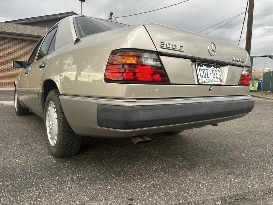 1991 Mercedes-Benz W124 E-Class - Image 27 of 31