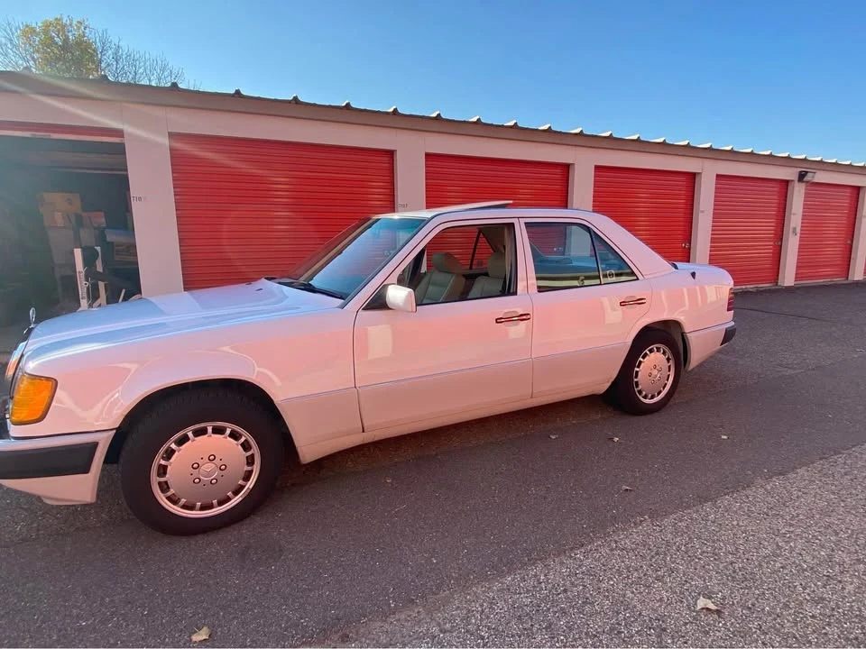 1991 Mercedes-Benz W124 E-Class - Image 4 of 5