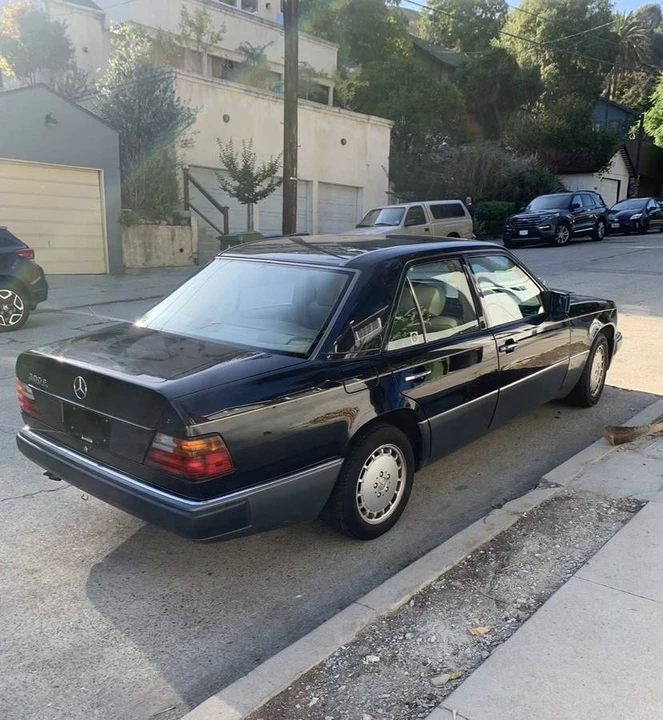 1991 Mercedes-Benz W124 E-Class - Image 3 of 5