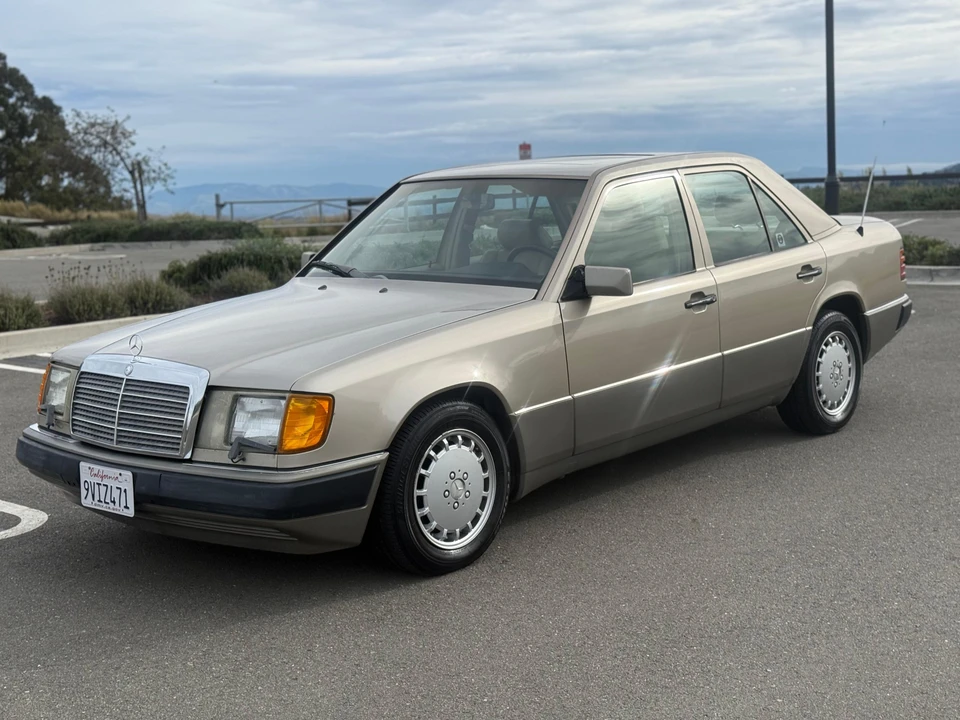 1991 Mercedes-Benz W124 E-Class - Image 7 of 31