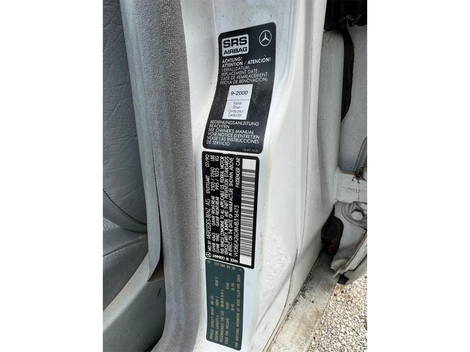 1991 Mercedes-Benz W124 E-Class - Image 8 of 23