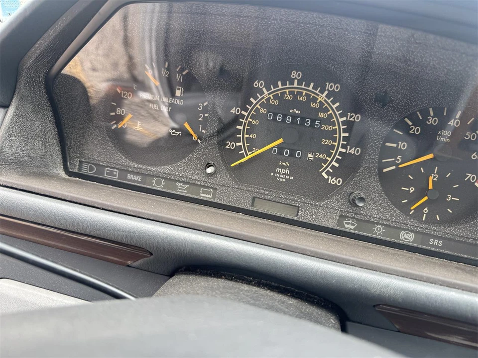 1991 Mercedes-Benz W124 E-Class - Image 10 of 23